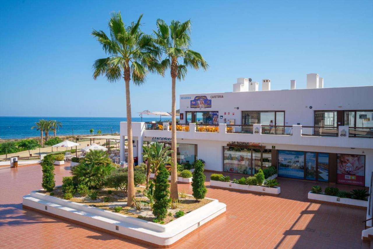 Kaki Appartement San Juan de los Terreros Buitenkant foto